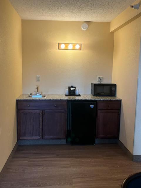 Quality Inn & Suites Bellville - Mansfield Eksteriør billede