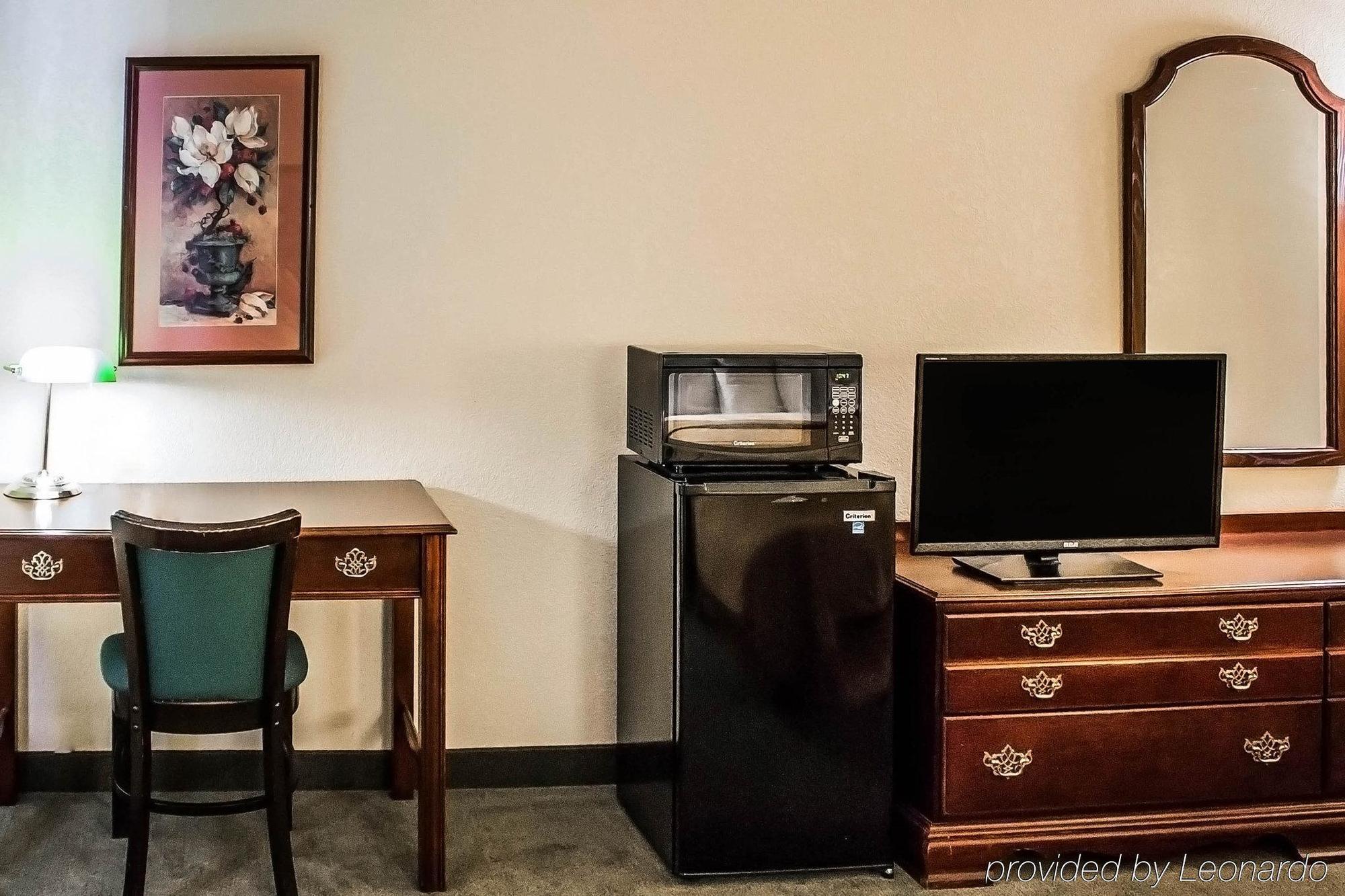 Quality Inn & Suites Bellville - Mansfield Eksteriør billede